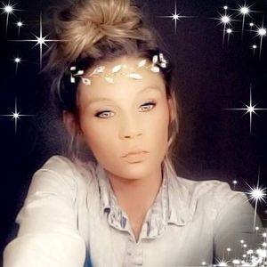 Meet your Posher, Nikki